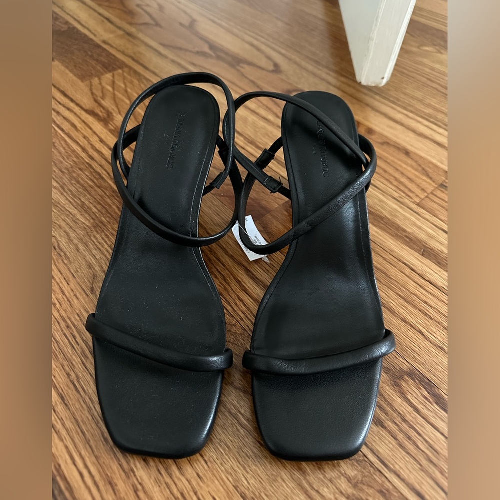Banana Republic Heels